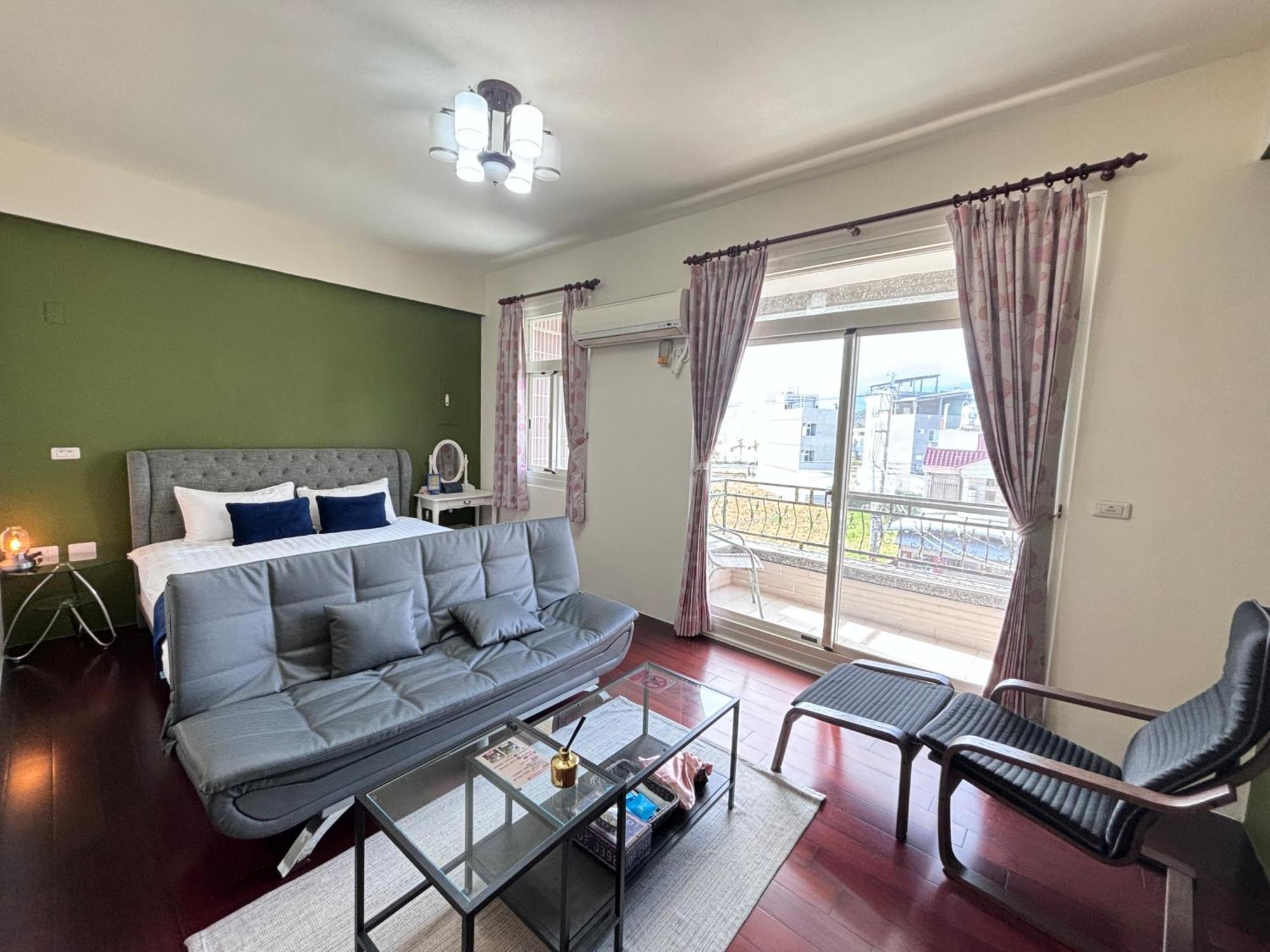 伊家民宿yi Home 志航路一段398號 T'ai-tung Kültér fotó